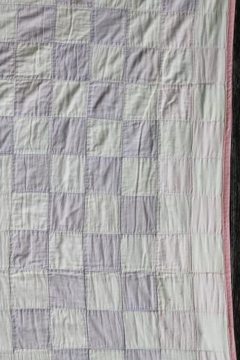 photo of vintage soft colored cotton patchwork quilt, pleasingly faded & primitive #2