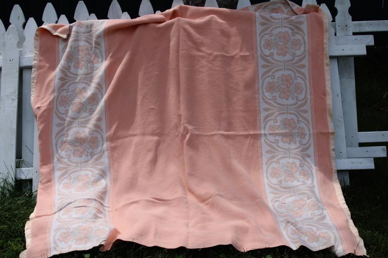 photo of vintage soft cotton bed blanket, cottage chic blush pink w/ green & white border #5
