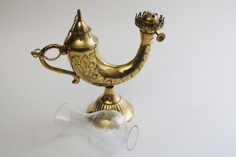 photo of vintage solid brass genie lamp, oil lamp w/ wick burner, glass chimney #2