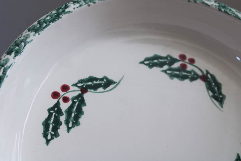photo of vintage spongeware stoneware Christmas holly casserole dish, Crock Shop California studio pottery #3