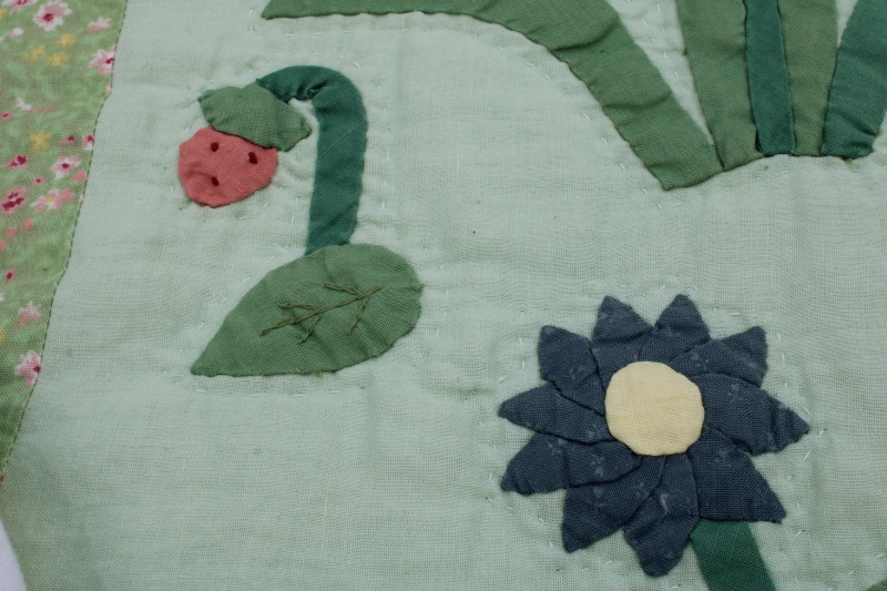 photo of vintage strawberry garden cotton applique quilt queen size w/ pillow shams, country cottage style  #16