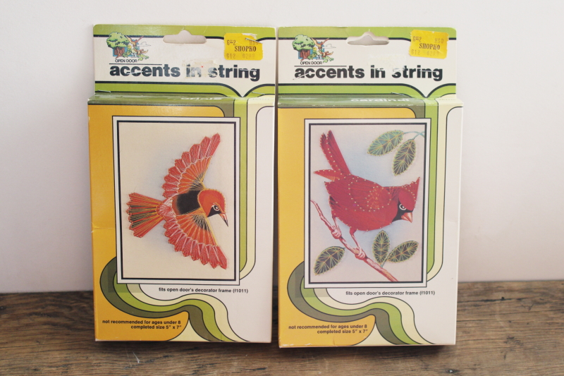 photo of vintage string art picture kits sealed, color print birds design w/ nails #1