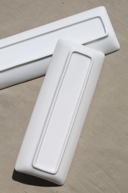 photo of vintage sweet corn plates set, glossy white earthenware ceramic trays for corn on the cob #8