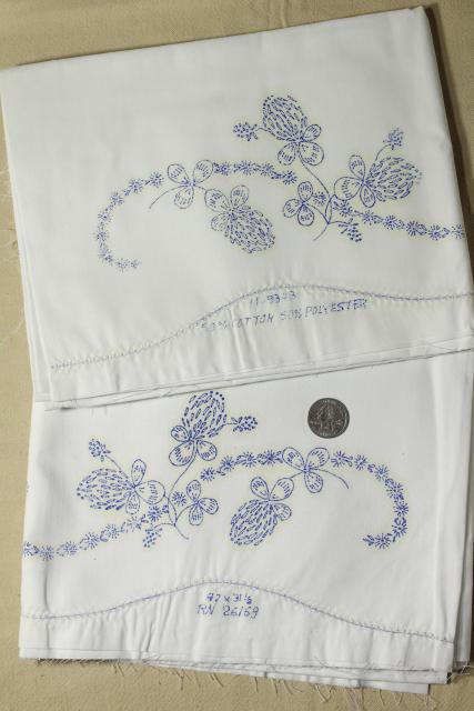 photo of vintage table linens & pillowcases to embroider, stamped for embroidery hand stitching #2