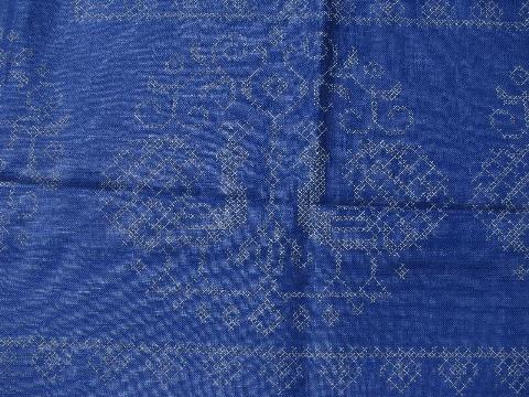 photo of vintage table linens stamped to embroider, red & blue linen fabric tablecloths & napkins #2