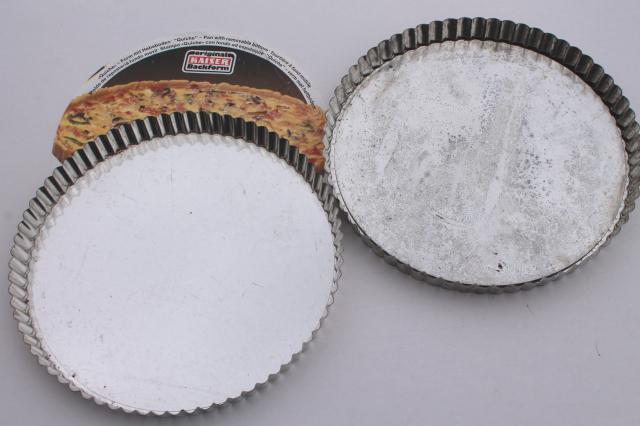 photo of vintage tart or quiche pans in all sizes, fluted pastry tins with removable bottoms #3