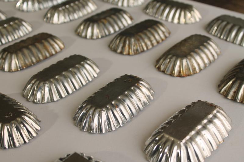photo of vintage tart pans or cookie molds, fluted metal tins w/ ladyfinger shape #2