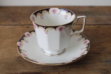catalog photo of vintage tea cup & saucer Rosina Queen's fine bone china Regent pattern made in England 