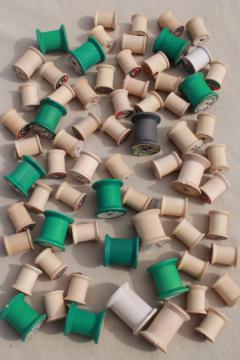 catalog photo of vintage thread / floss / ribbon spools lot, natural wood & green colored wooden spools