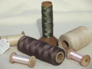 catalog photo of vintage thread spools lot, fine silky sewing thread & heavy shiny cord