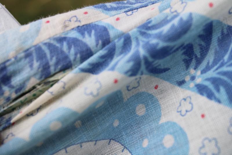 photo of vintage tied quilt comforter, light cotton feed sack fabric blue flowery print #7