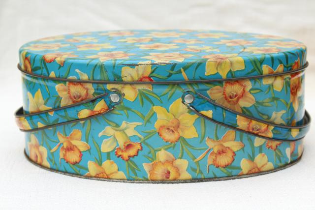 photo of vintage tin sewing basket, print yellow daffodils on aqua, oval candy box w/ handle #4