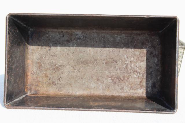 photo of vintage tinned steel bread loaf pans, Ovenex & Ekco metal w/ rustic antique patina  #7