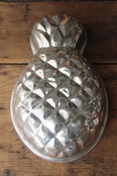 vintage tinned steel pineapple shape mold, classic colonial decor or tiki style jello mold 