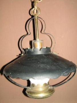 catalog photo of vintage tole swag lamp, brass