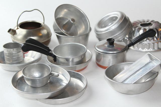 photo of vintage toy kitchen metal pots pans baking set doll dishes play cookware #1