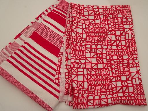 photo of vintage t-shirt knit fabric, poly stretch jersey w/ retro red & white prints #1