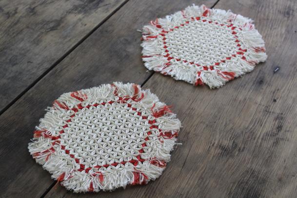 photo of vintage turkey red lamp table mats or hot mat trivets, knotted thread w/ tied fringe #1