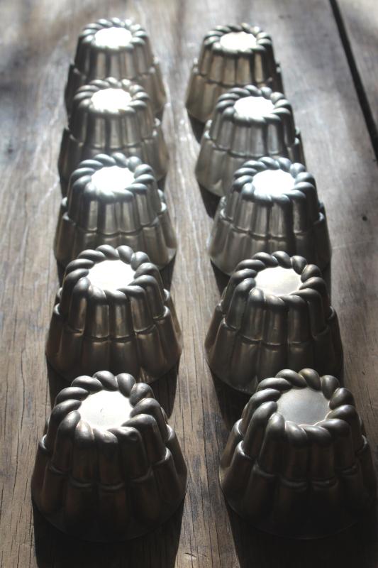 photo of vintage turks head shape jello molds or baking pans, individual cake tins #1