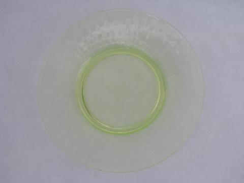 photo of vintage vaseline yellow-green depression glass plates, 1930s art deco #4