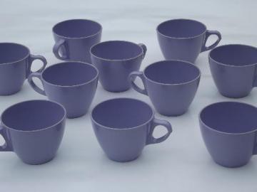 catalog photo of vintage violet purple melmac, retro Royalon melamine plastic cups