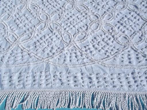 photo of vintage white cotton bedspread lot, 6 spreads chenille, Bates tufted candlewick #2