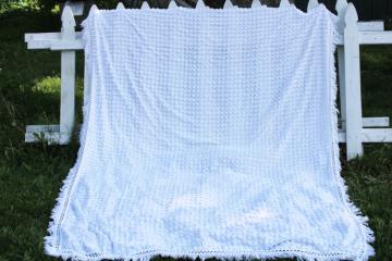 catalog photo of vintage white cotton chenille twin bedspread or upcycle fabric, popcorn ball tufting