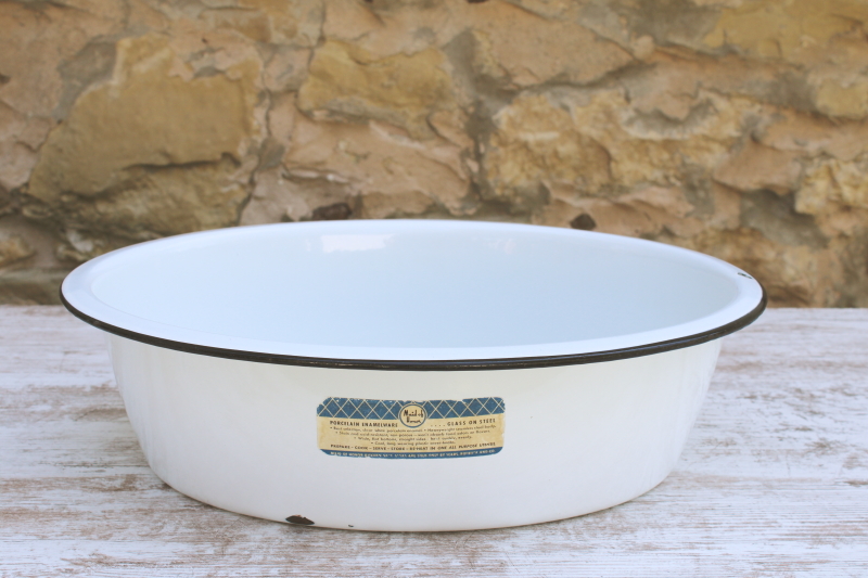 photo of vintage white enamelware tub w/ Maid of Honor label, large oval dishpan from old farmhouse kitchen  #1