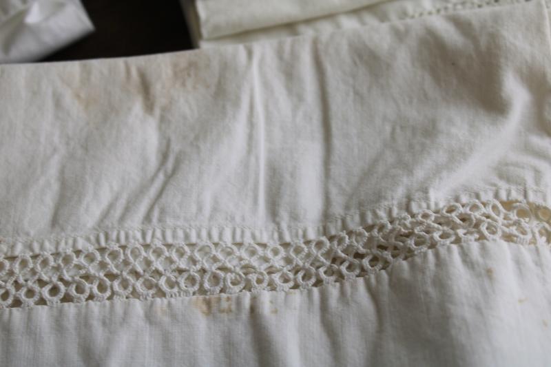 photo of vintage white lace trimmed cotton pillowcases, lot of linens for upcycle sewing projects #3