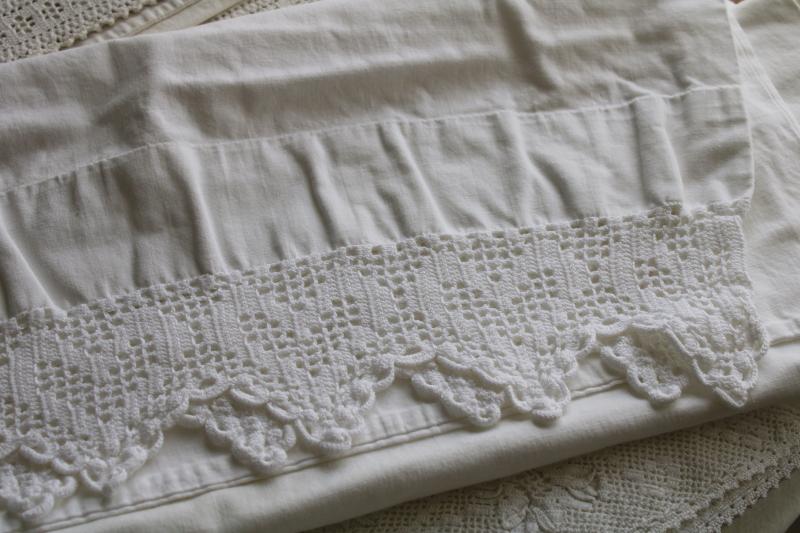 photo of vintage white lace trimmed cotton pillowcases, lot of linens for upcycle sewing projects #4
