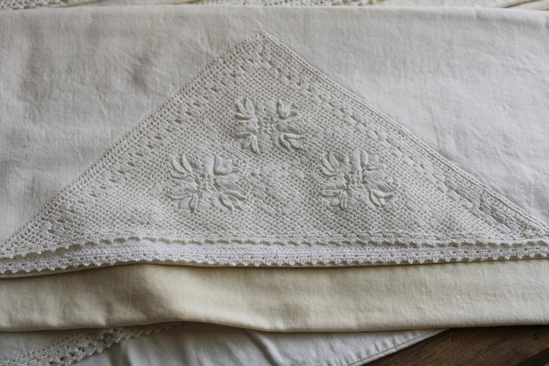 photo of vintage white lace trimmed cotton pillowcases, lot of linens for upcycle sewing projects #5