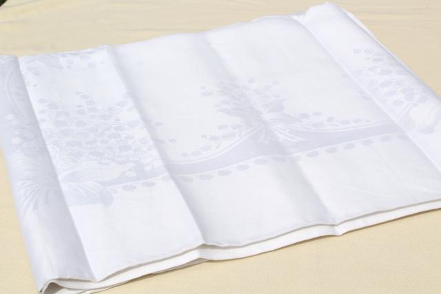 photo of vintage white linen damask tablecloths & napkins, including one banquet tablecloth #4
