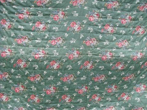 photo of vintage whole cloth quilt comforter, jade green cotton floral print fabric #3