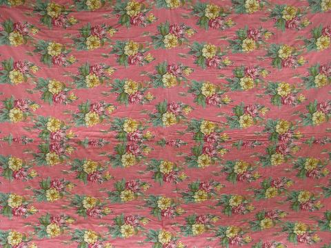 photo of vintage whole cloth quilt comforter, pink cotton floral print fabric #3