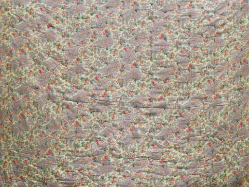 photo of vintage whole cloth tied quilt, old paisley floral print cotton fabric #2