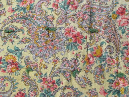 photo of vintage whole cloth tied quilt, old paisley floral print cotton fabric #4