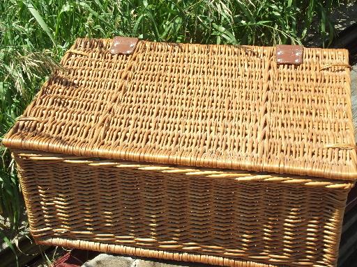 photo of vintage wicker picnic basket, suitcase hamper w/ faux leather clasps #5