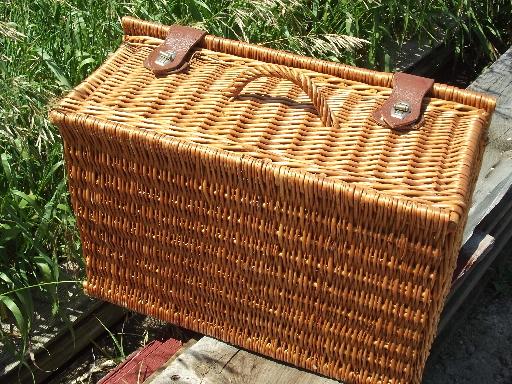 photo of vintage wicker picnic basket, suitcase hamper w/ faux leather clasps #7