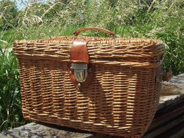 catalog photo of vintage wicker picnic basket, suitcase hamper w/ faux leather handles