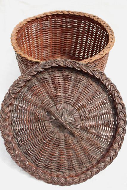 photo of vintage wicker sewing basket, primitive old round bucket shape hamper w/ lid #6
