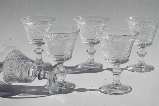 photo of vintage wine glasses, small sherry wines Duncan & Miller sandwich pattern glass #1