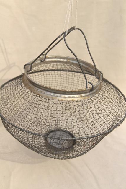 photo of vintage wire mesh kitchen strainer, vegetable or egg basket made in Italy #2