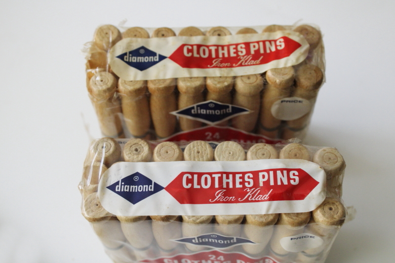 photo of vintage wire wrapped hardwood clothespins in original old Iron Klad Diamond packages #4
