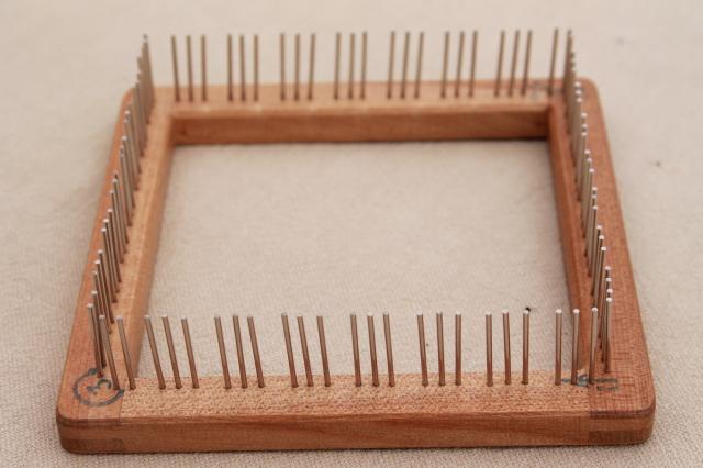 photo of vintage wonder weave it square looms, large & small size loom for 4 & 2 inch squares #3