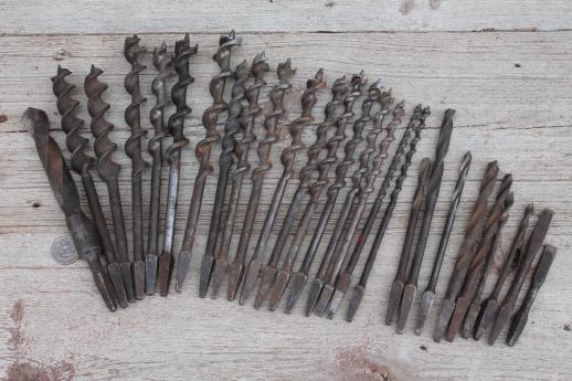 photo of vintage wood auger bits, lot of assorted brace & bit drills, old tools #1