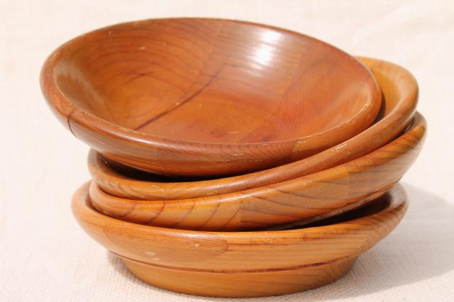 photo of vintage wood bowls Sitka 'airplane' spruce Posey Mfg. Hoquiam Washington #1