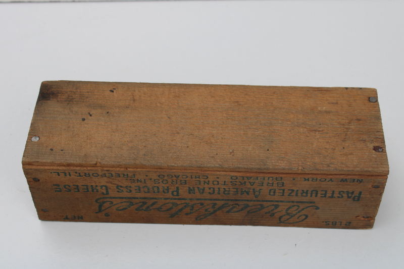 photo of vintage wood cheese box, Breakstones American process cheese print advertising in green Freeport Illinois #4