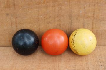 catalog photo of vintage wood croquet balls w/ primitive paint, rustic fall decor bowl fillers 