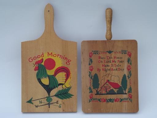 photo of vintage wood cutting boards, kitchen breadboards w/ painted designs #1