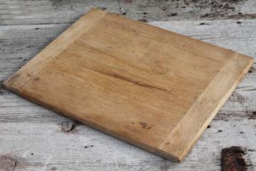 catalog photo of vintage wood kitchen carving / cutting board, big old wooden bread board